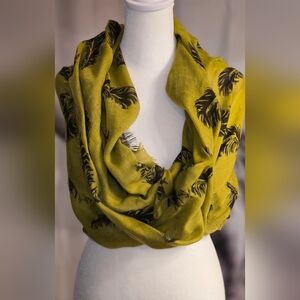 Multi Functional Olive Green Feather Print Scarf